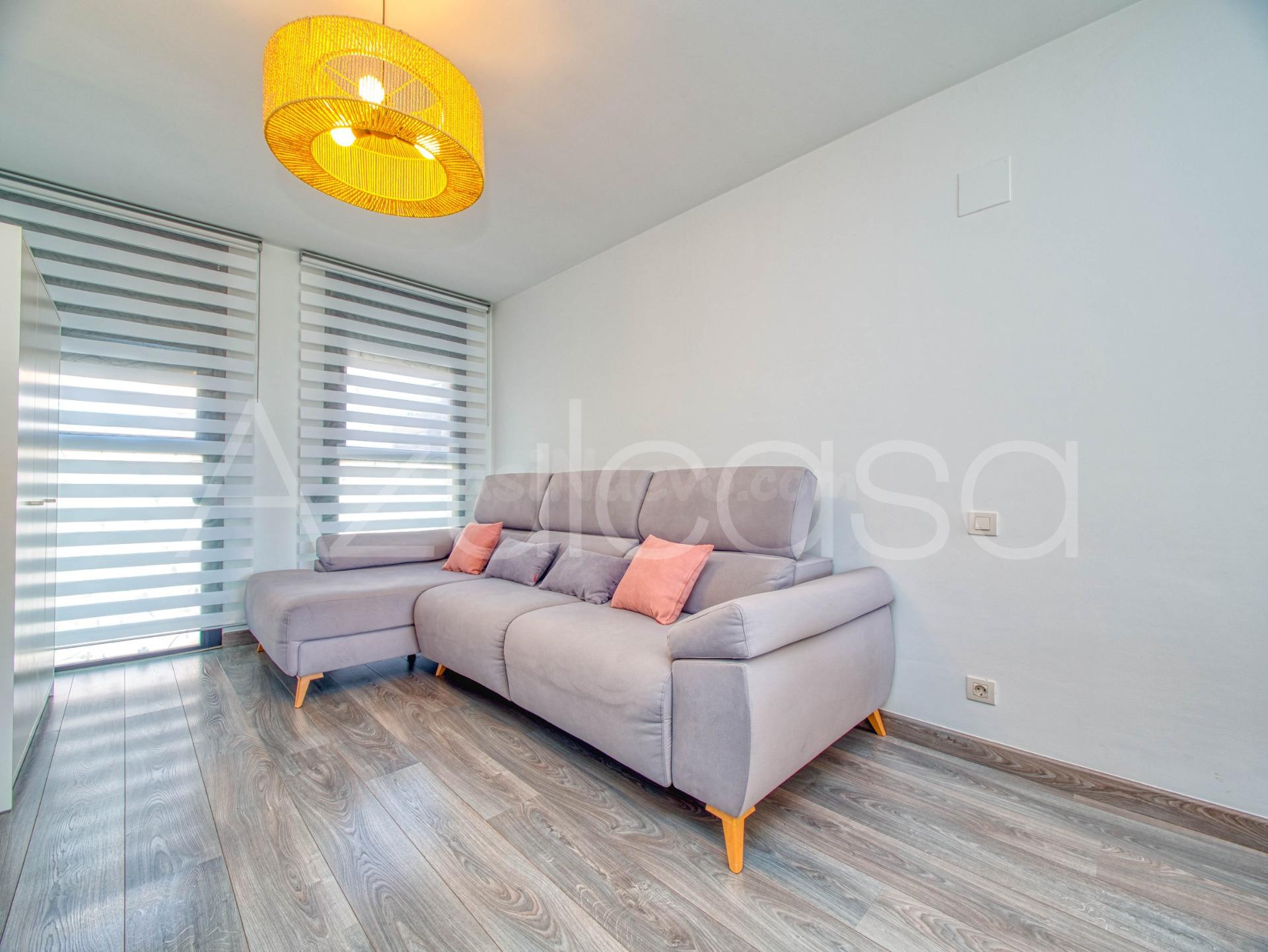 Piso Dúplex en venta de 3 dormitorios y 2 baños en San Vicente del Raspeig - foto 4
