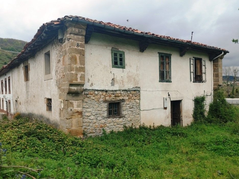 Apartamento 1 habitación 242m² en venta - Lantueno - foto 2
