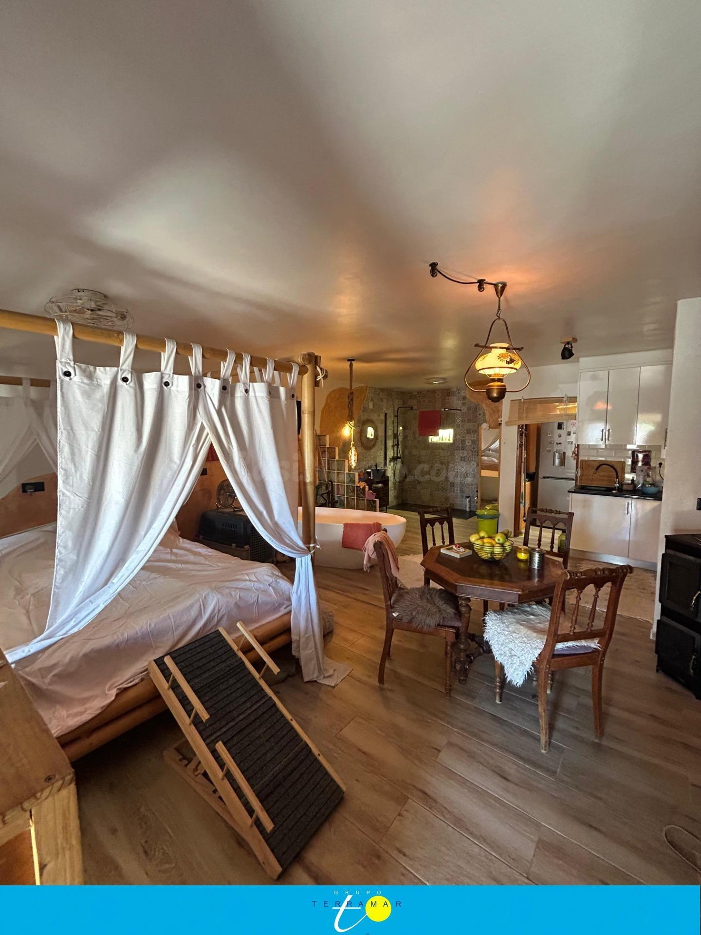 PRECIOSO LOFT CON GRAN TERRAZA, IDEAL PARA PAREJAS