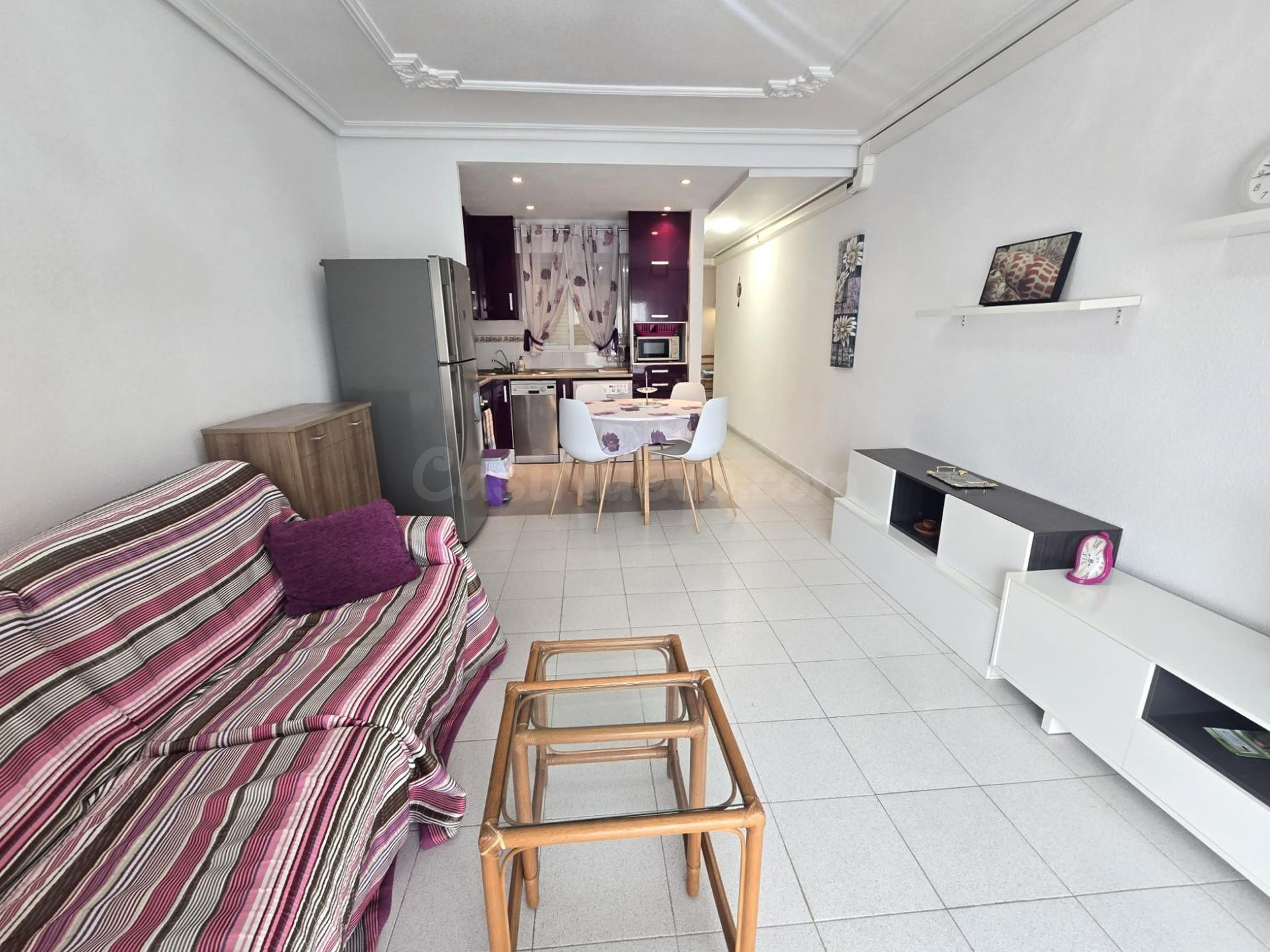 Bonito apartamento, 2 dormitorios, 1 baño, a unos 400m de la - foto 3