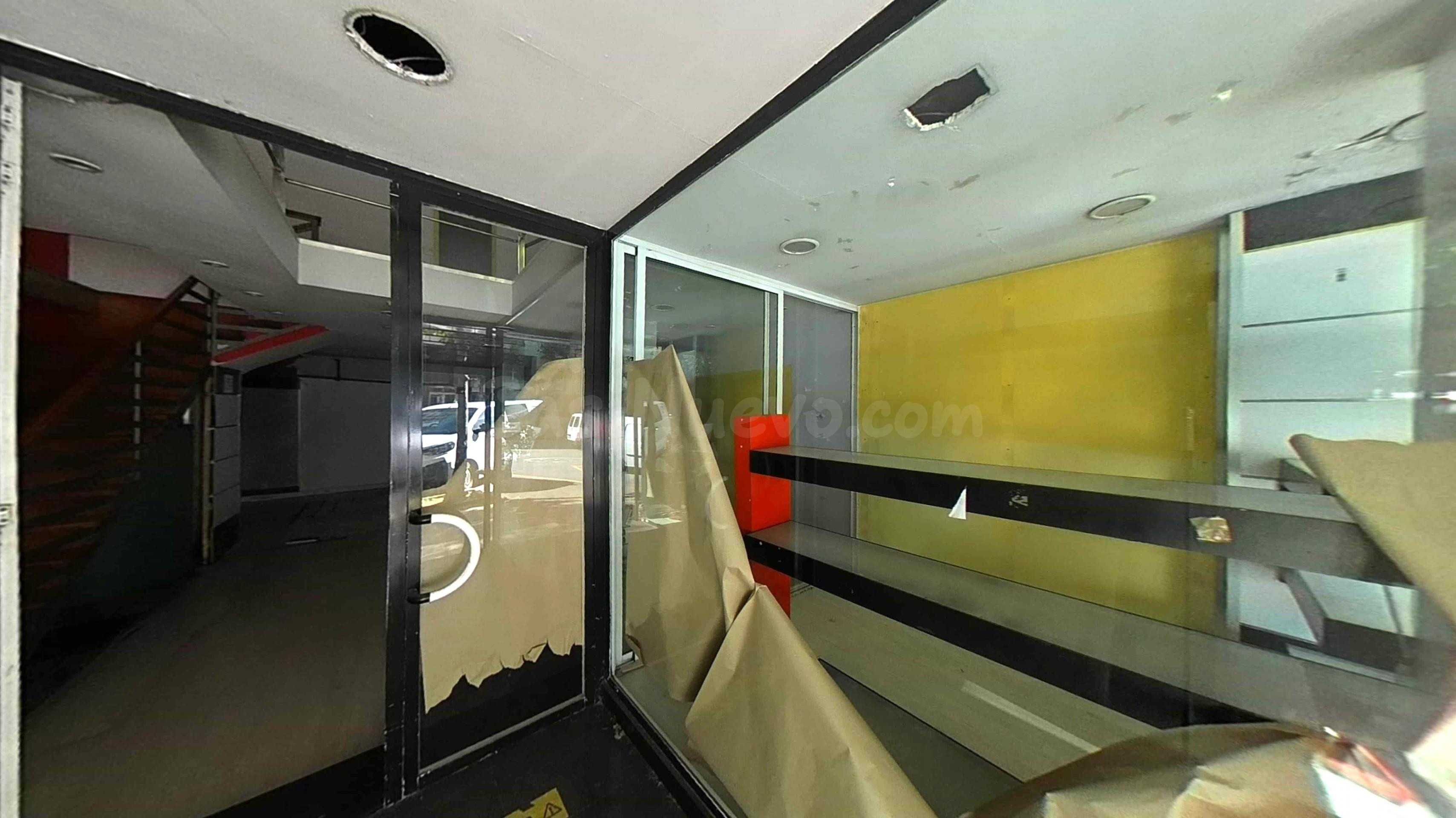 Local comercial 140m² en venta - Avilés - foto 2