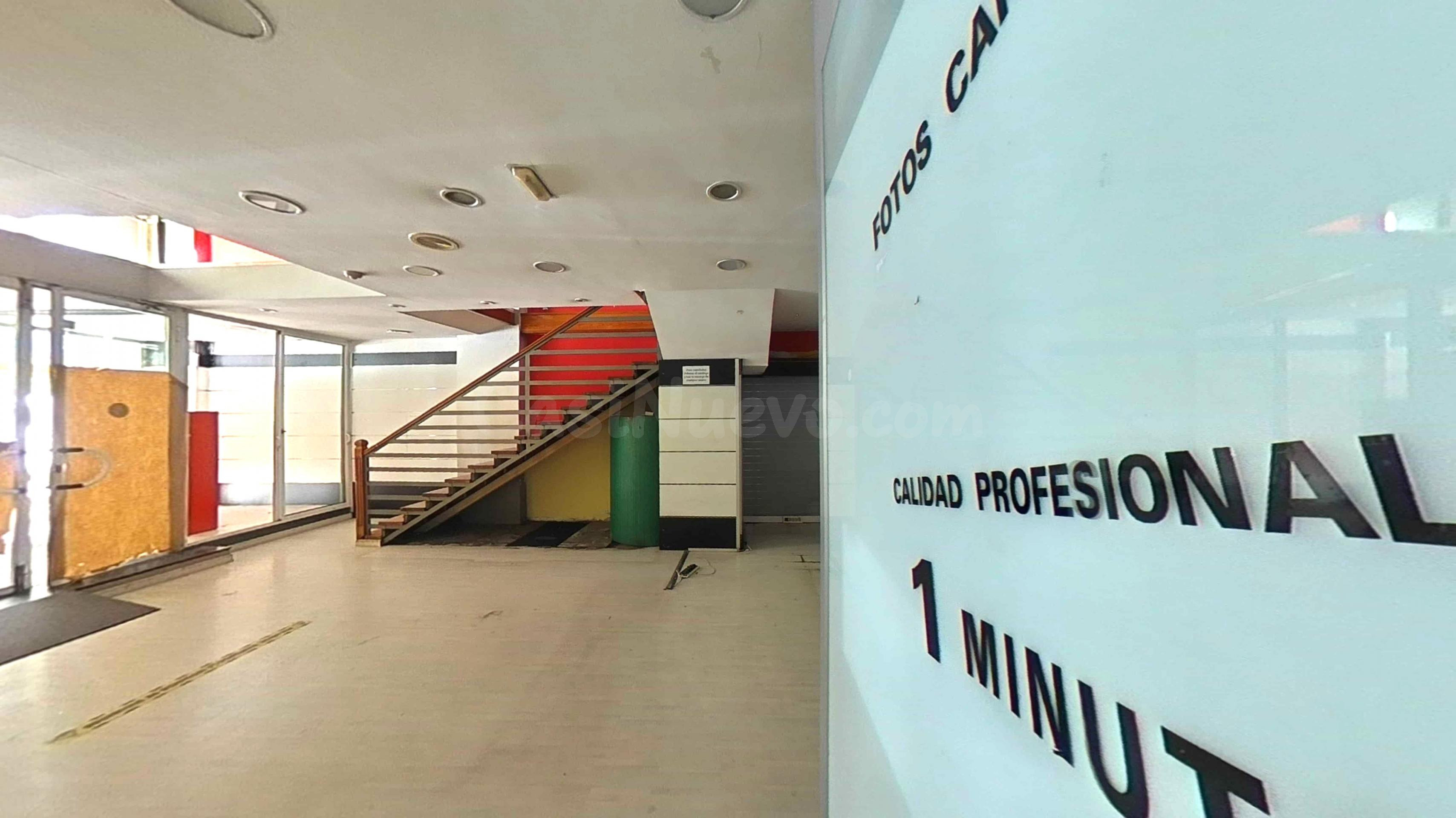 Local comercial 140m² en venta - Avilés - foto 3