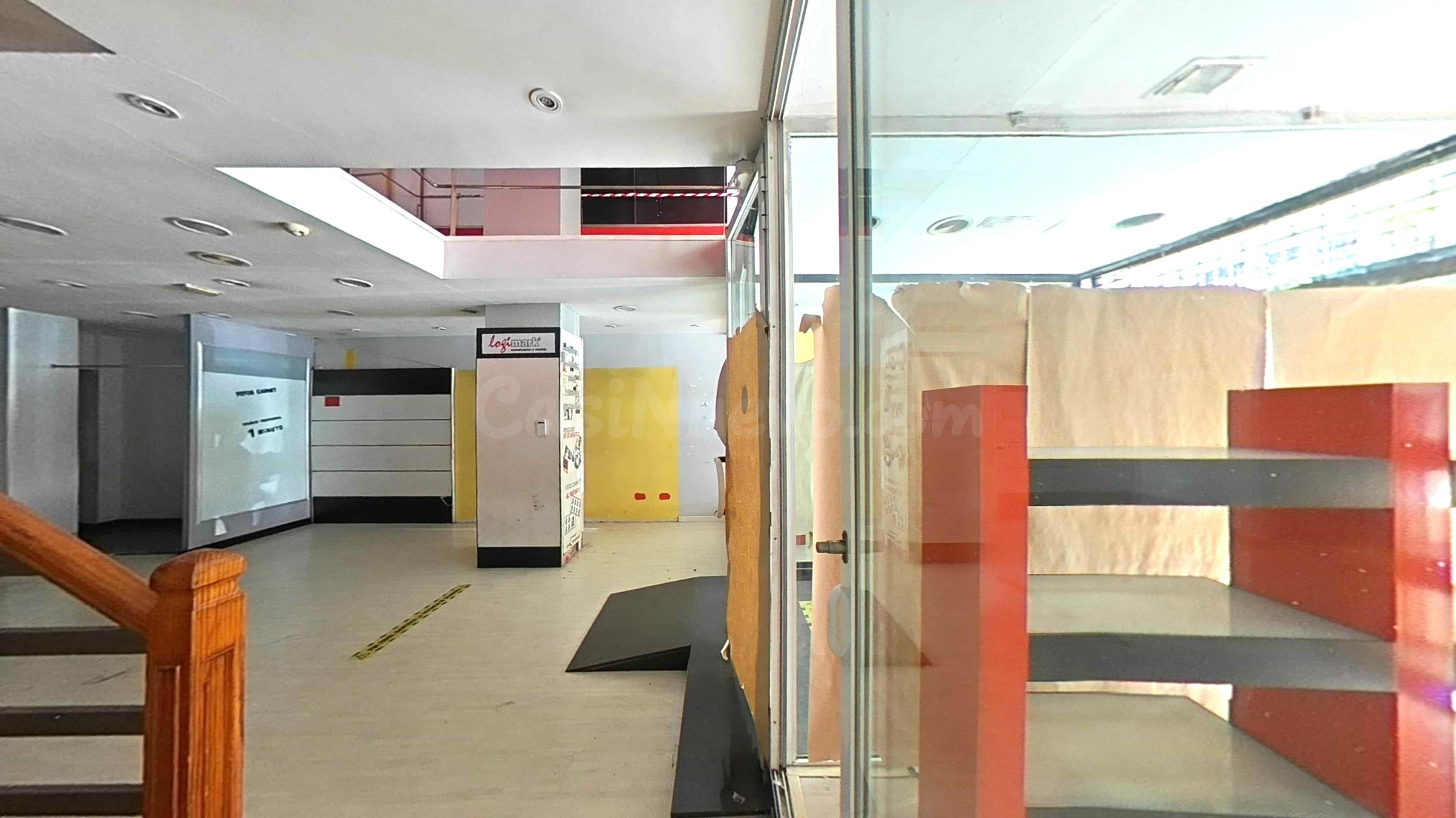 Local comercial 140m² en venta - Avilés - foto 4
