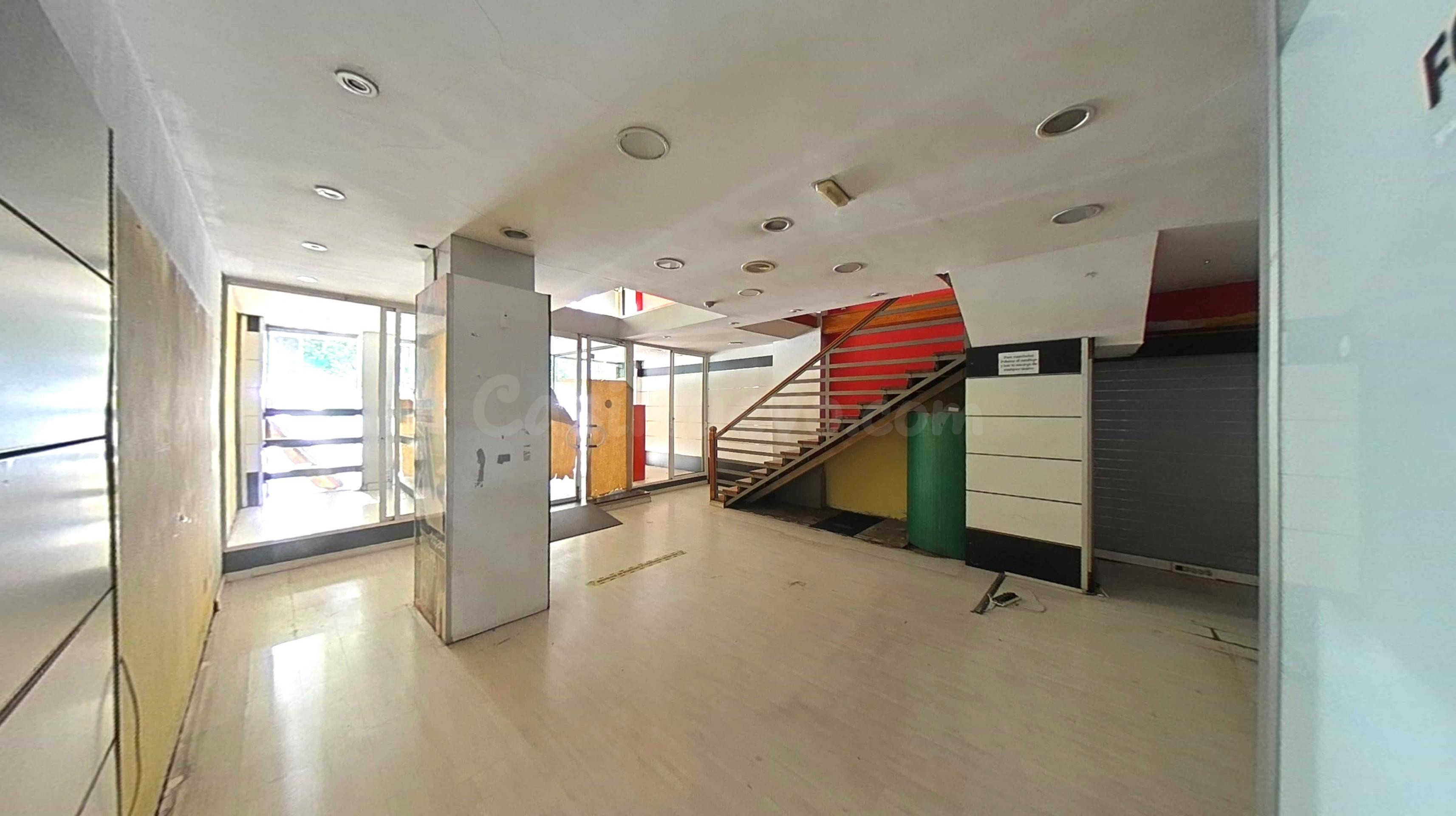 Local comercial 140m² en venta - Avilés - foto 5