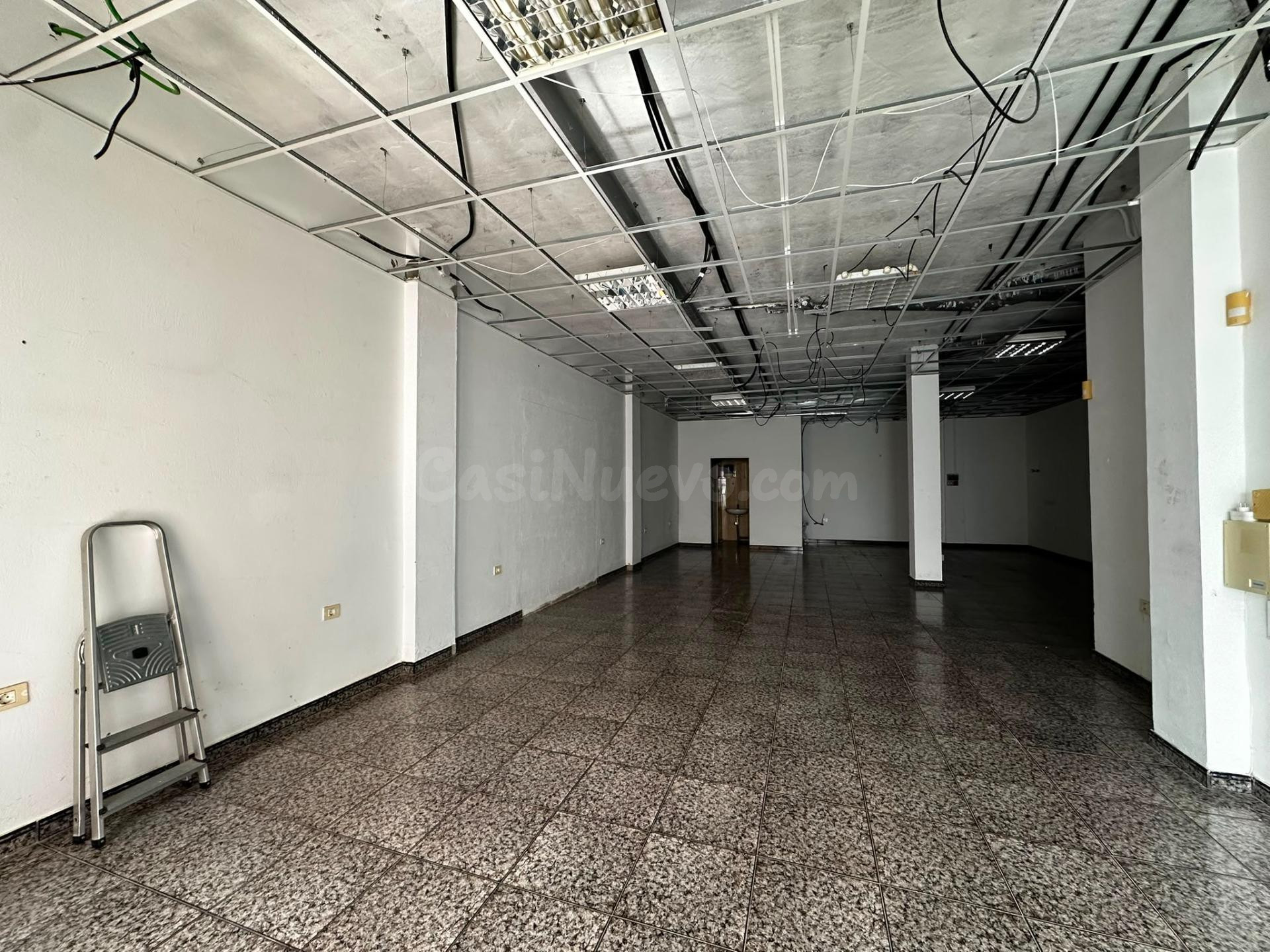 ALQUILER  LOCAL COMERCIAL EN EL TABLERO - foto 5