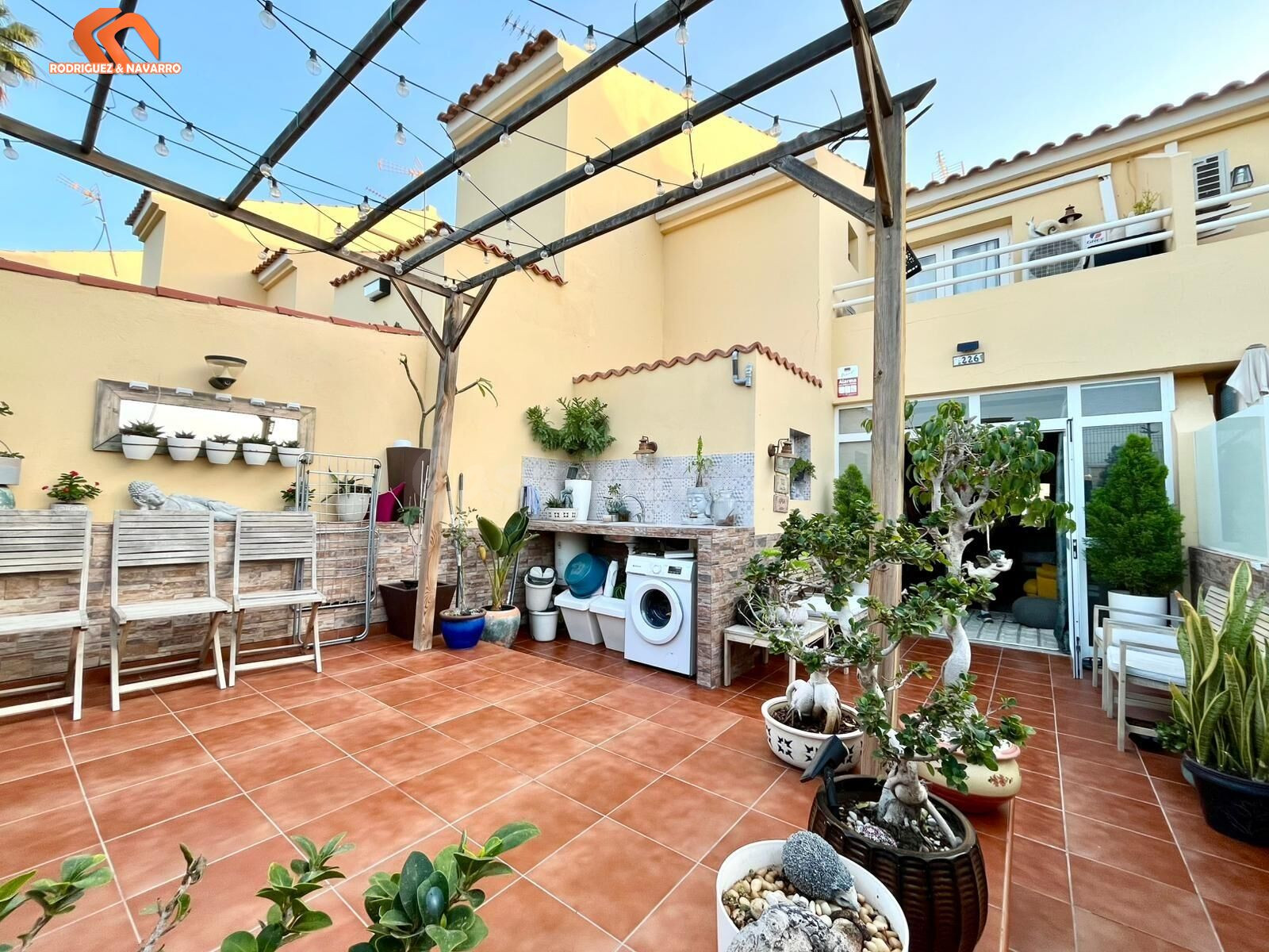 Bungalow dúplex en Sonneland con piscinas y amplias zonas co