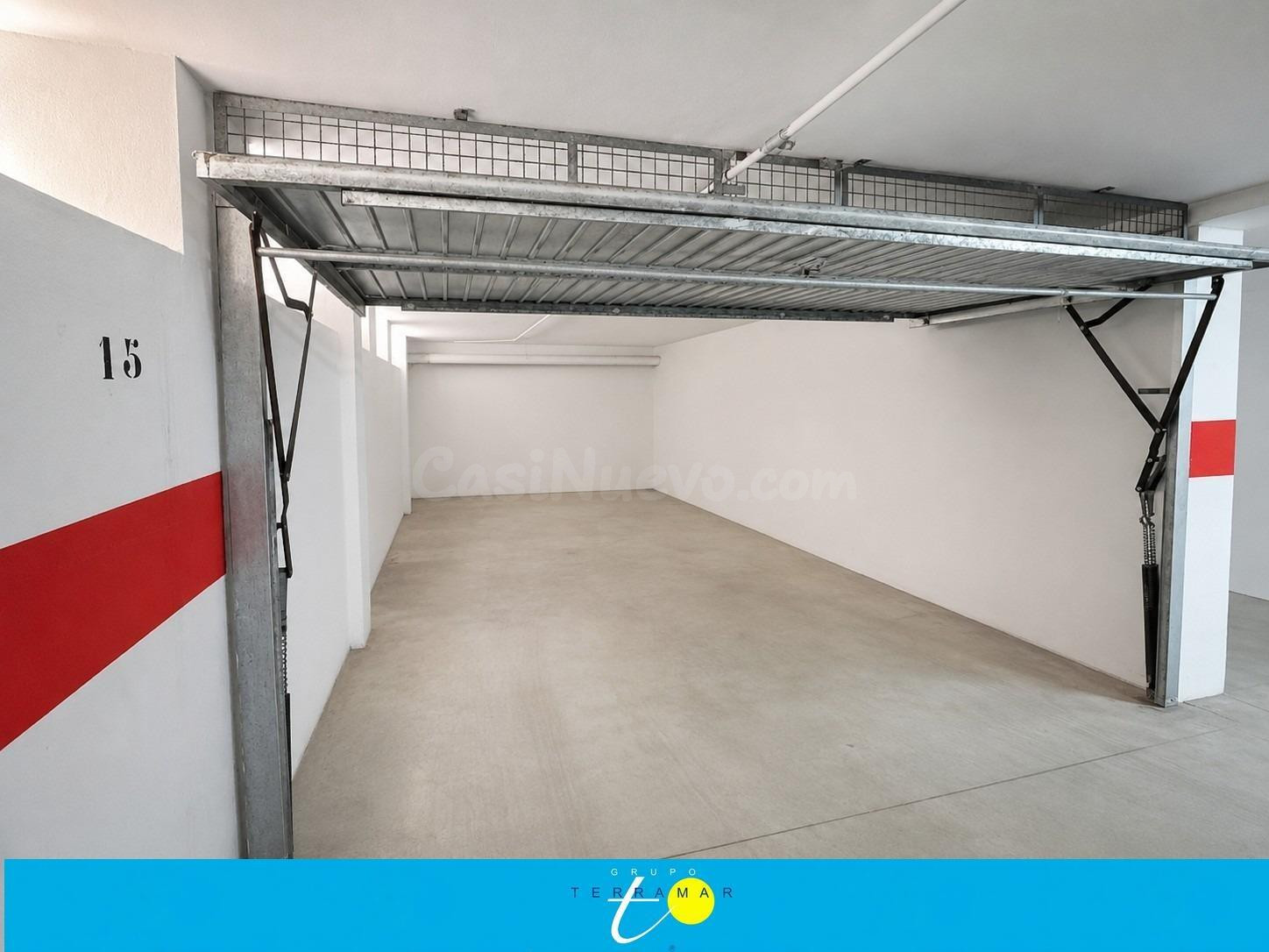 GRAN APARTAMENTO CON GARAJE CERRADO PARA 2 COCHES, IDEAL PAR - foto 5