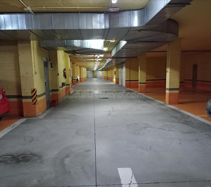 Almacén 17m² en venta - Bezana - foto 4