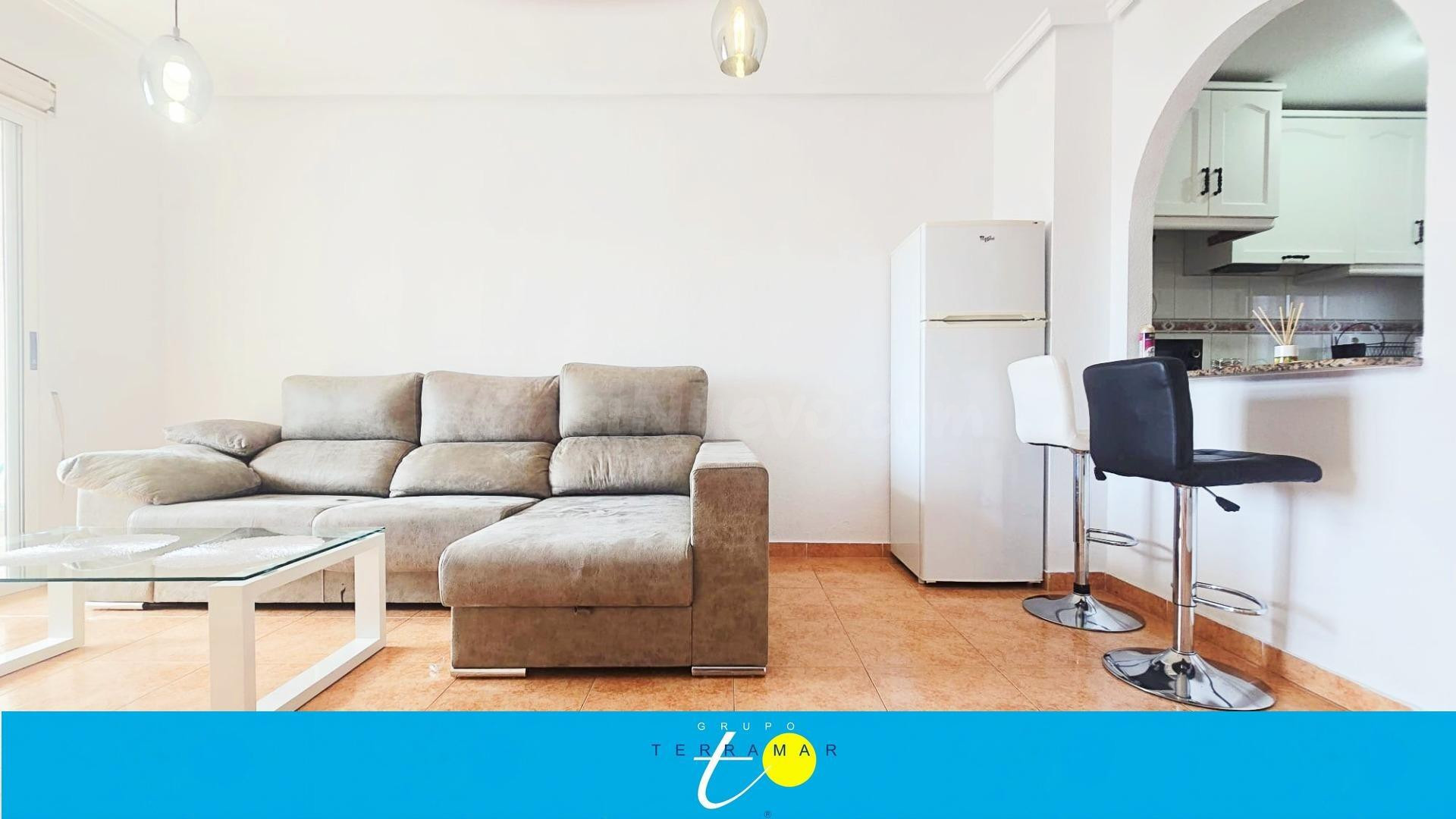 FABULOSO APARTAMENTO CON PISCINA COMUNITARIA, ZONA MUY TRANQ - foto 2