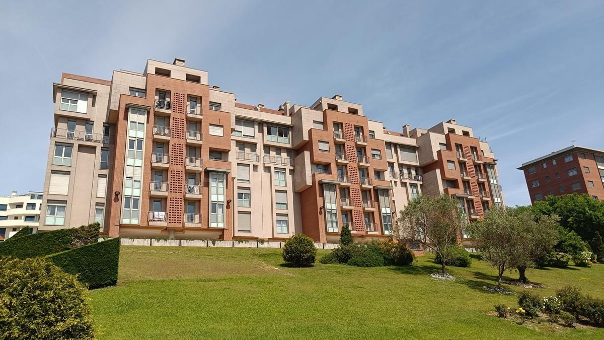 Garaje 23m² en venta - Monte