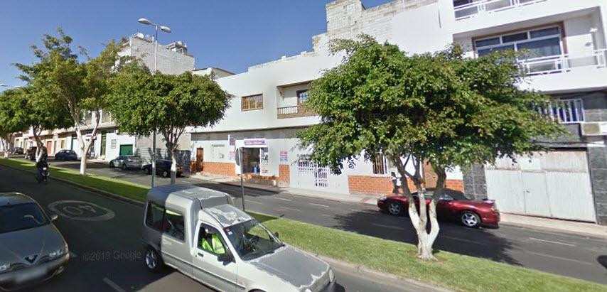 Fraile .Casa 200 m2 construidos.con garaje, 100m2 y solarium
