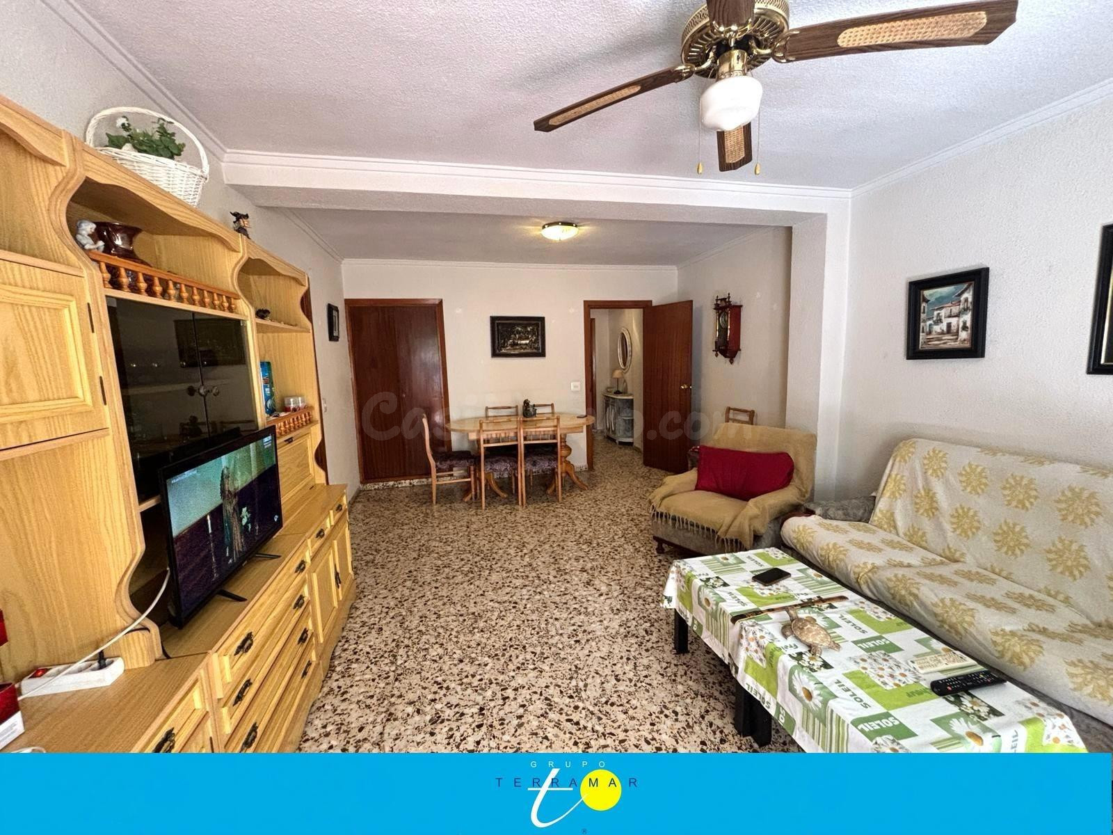 FABULOSO APARTAMENTO PARA REFORMAR, GRAN POSIBILIDAD DE INVE