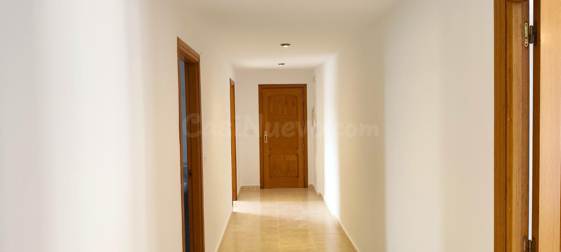 Fantástica vivienda con piscina y mucha luz en Villafranquez - foto 4