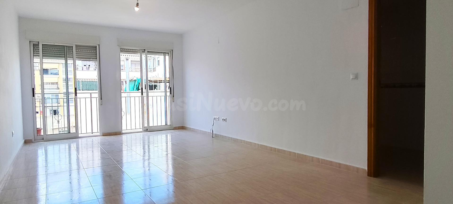 Fantástica vivienda con piscina y mucha luz en Villafranquez - foto 5