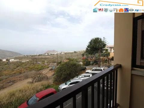 Arona. La Camella. Piso 2 habitaciones con garaje y vistas