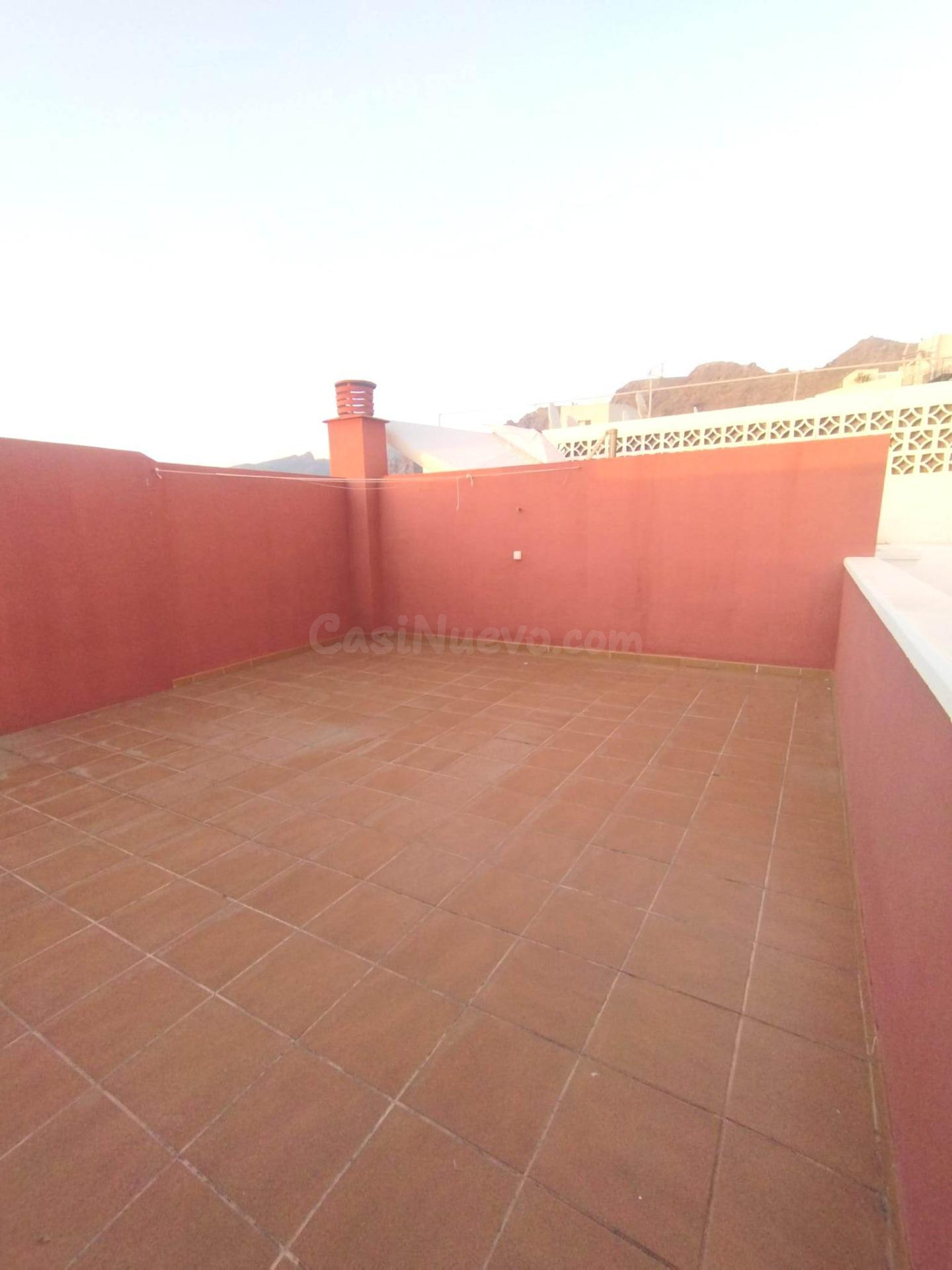 Adeje. Tijoco. Atico 2 habitaciones, 2 baños, solarium 60m2 
