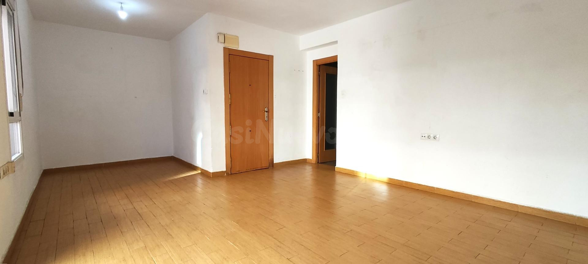 PRECIOSO PISO EN LOS ANGELES DE 3 habitaciones - foto 3