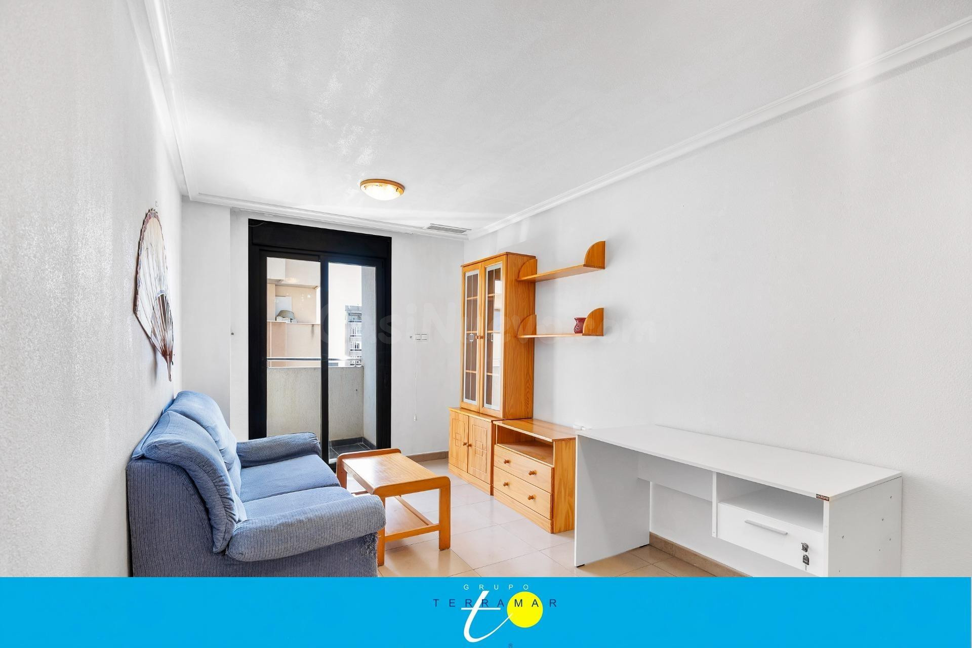 FABULOSO APARTAMENTO EN EL CENTRO DE TORREVIEJA, RODEADO DE 
