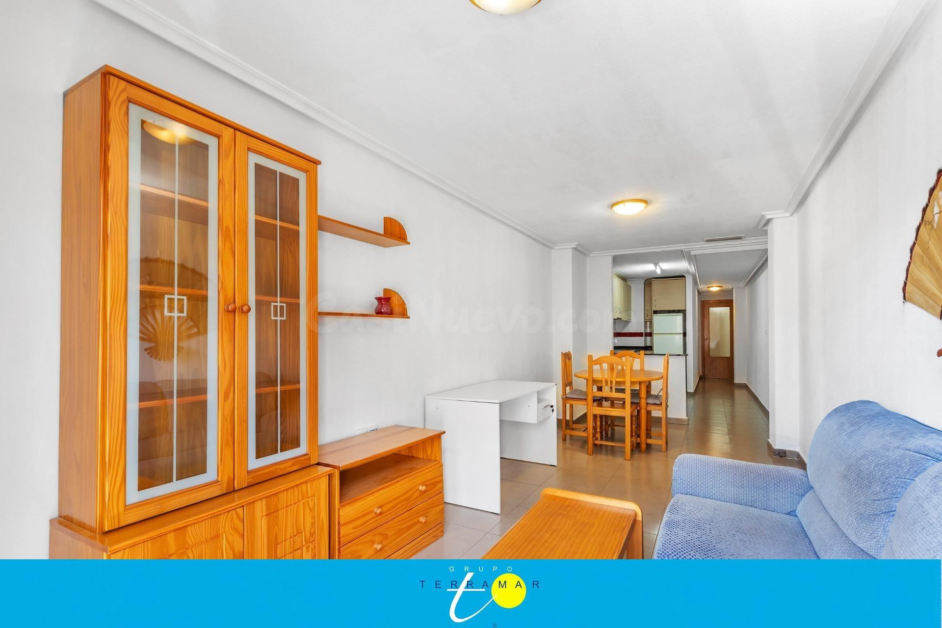 FABULOSO APARTAMENTO EN EL CENTRO DE TORREVIEJA, RODEADO DE  - foto 3