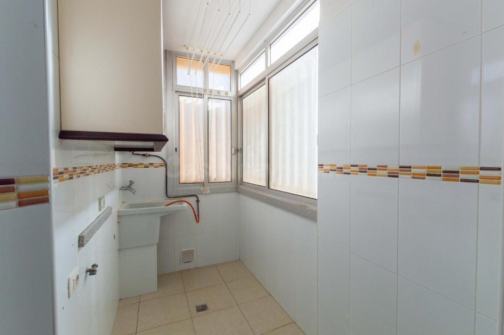 Icod de Los Vinos: se vende piso luminoso de 3 habitaciones  - foto 4