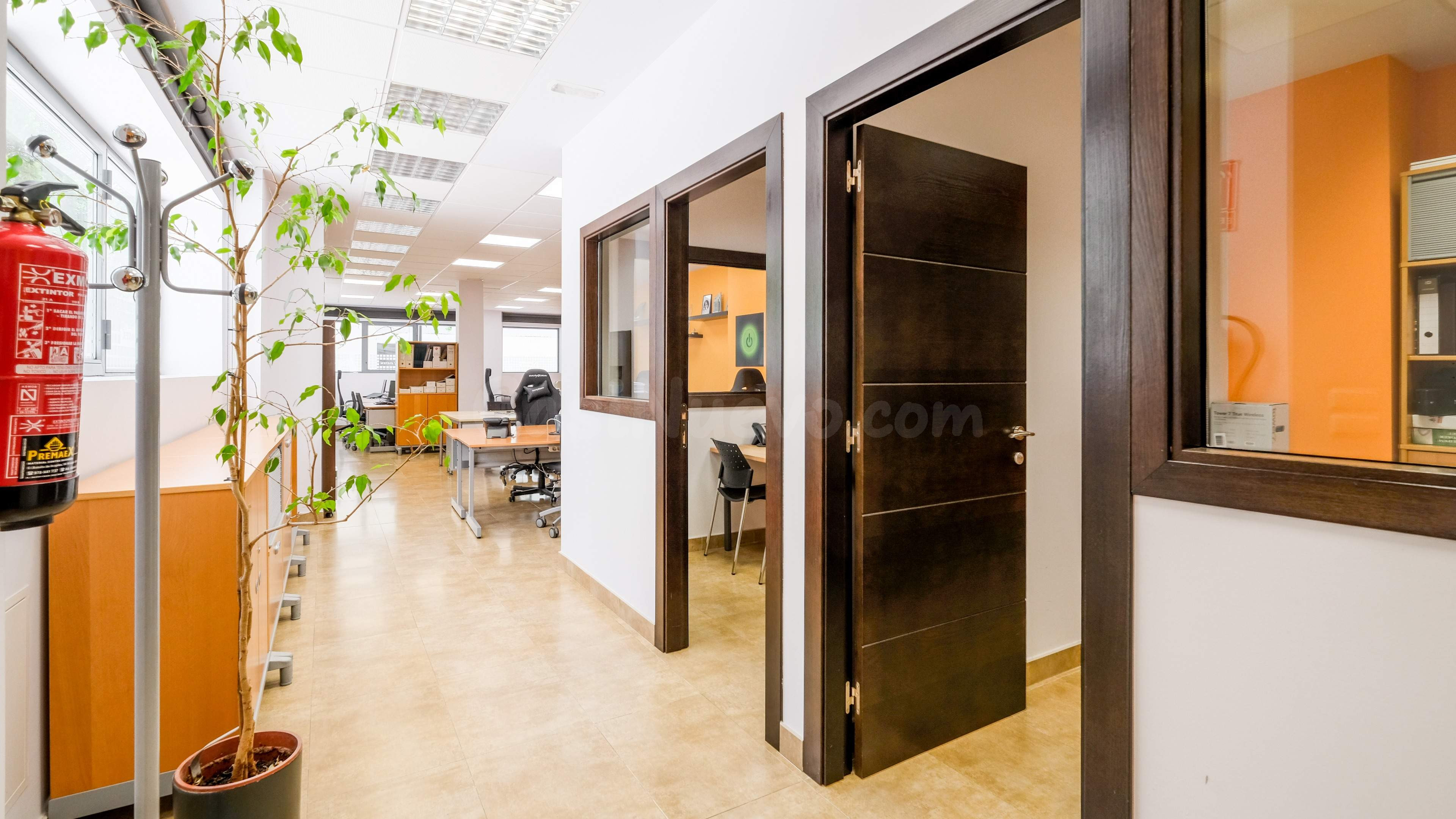 Oficina 200m² en venta - La Jota - foto 2