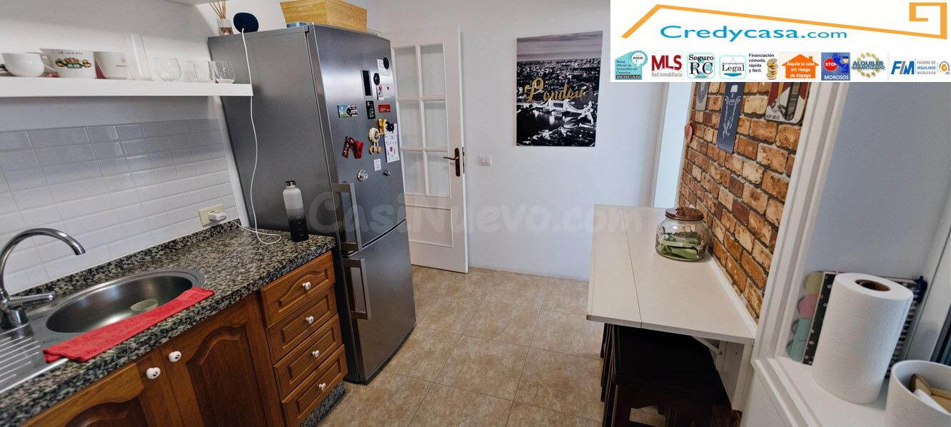 Vivienda adosada de 3 dormitorios con terraza y garaje - foto 4