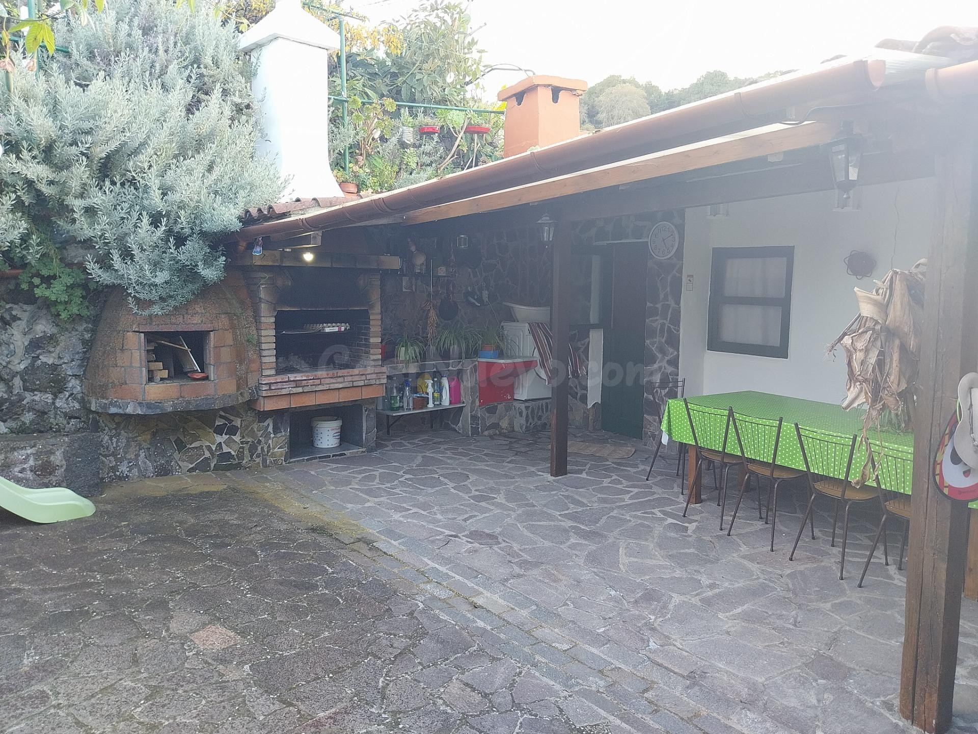El Amparo (Icod): Se vende estupenda casa rural en muy buen  - foto 2