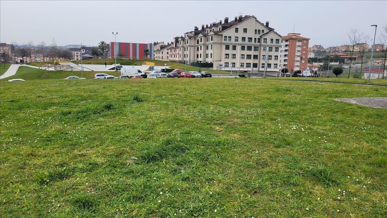 Piso 936m² en venta - Northern spain