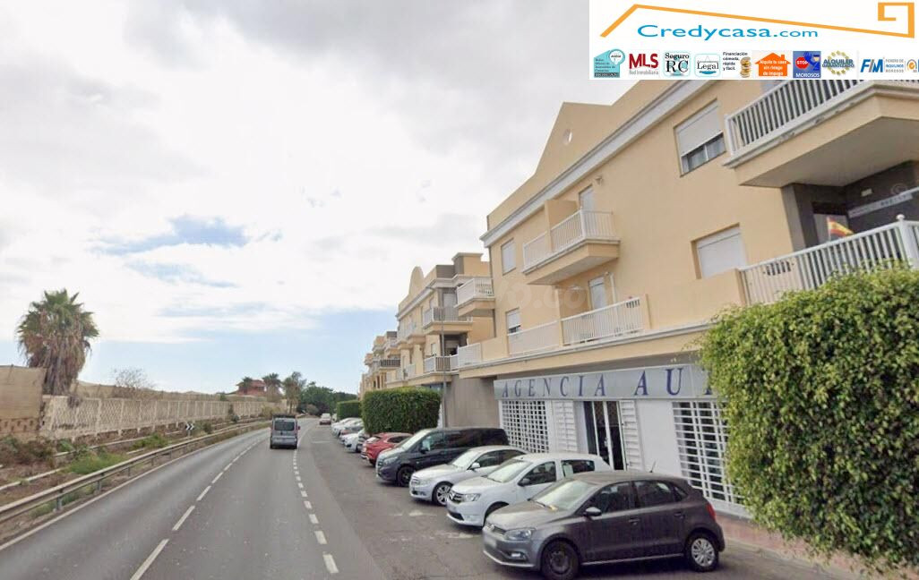 Tenerife Sur. Guargacho. Piso de 3 habitaciones con garaje y