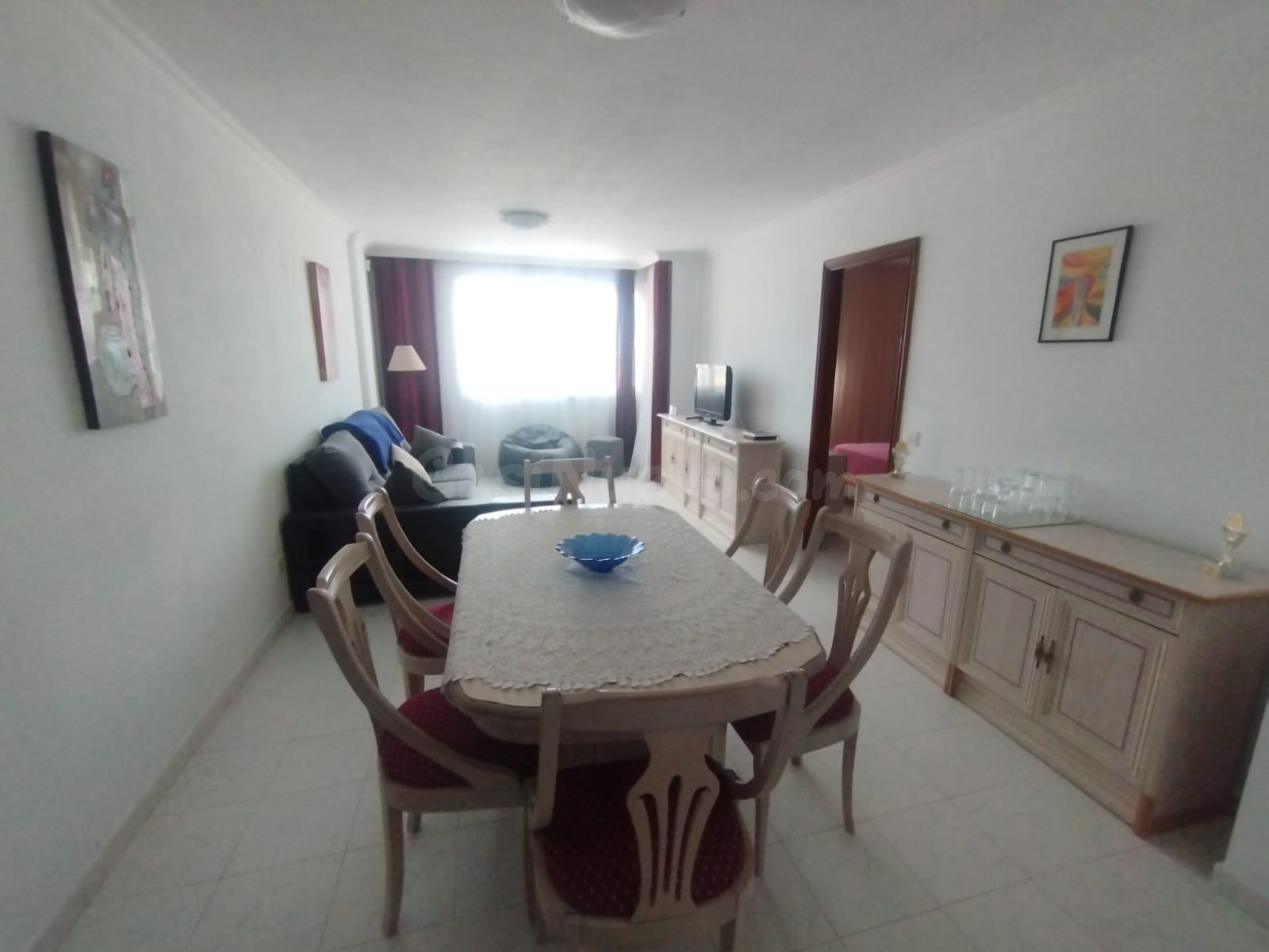 Tenerife Sur. Guargacho. Piso de 3 habitaciones con garaje y - foto 2