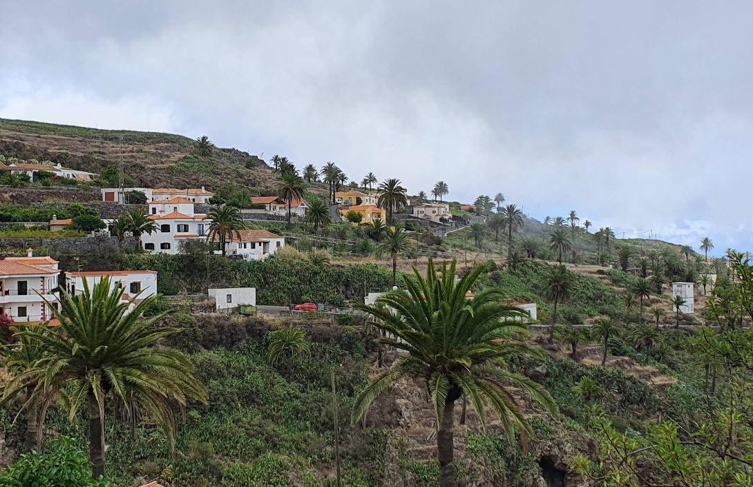 La Gomera. Alajero: Zona La Imada: -600€ mes -- 2 habitacion - foto 3