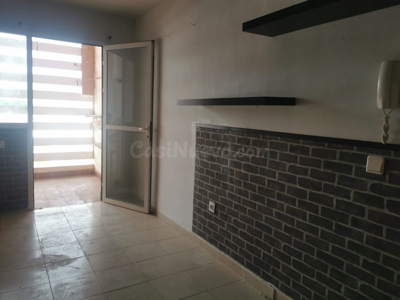 ADEJE. Avenida la constitucion. Piso de 2 habitaciones, 1 ba - foto 2
