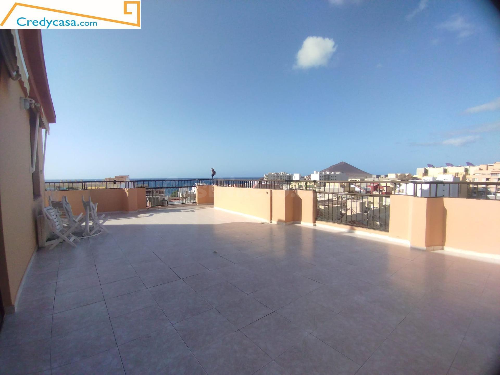 Tenerife Sur- ALQUILER 1200 -  EL MEDANO. ATICO 2  habitacio