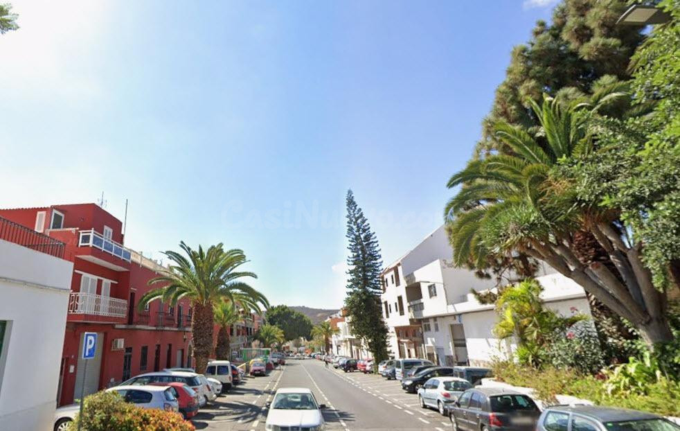 Venta: 18.000 € DE ENTRADA hipoteca 900 €/MES - 3 Dormitorio