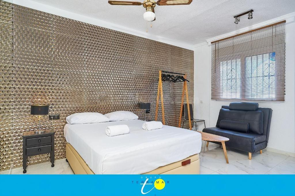 MAGNIFICO Y COQUETO ESTUDIO CON PISCINA COMUNITARIA, IDEAL P