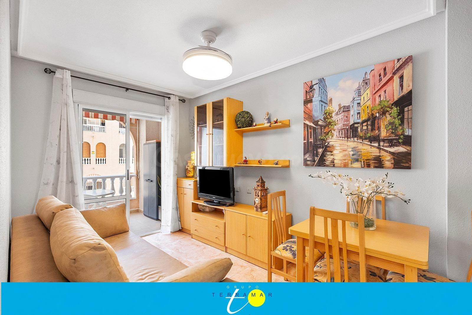 ESTUPENDO APARTAMENTO CON PISCINA COMUNITARIA, IDONEO COMO V - foto 3