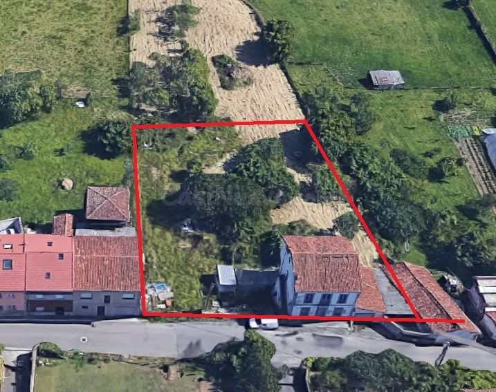 Terreno urbanizable 275m² en venta - El Berrón-La Carrera