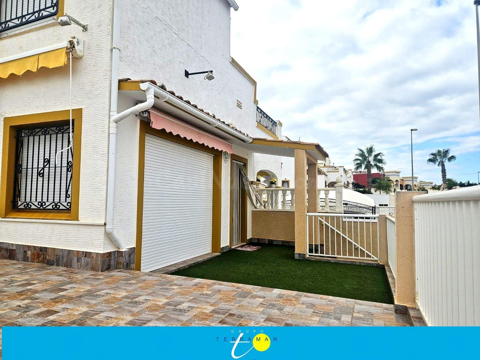 MAGNIFICA VIVIENDA CON PISCINA COMUNITARIA, IDEAL PARA FAMIL