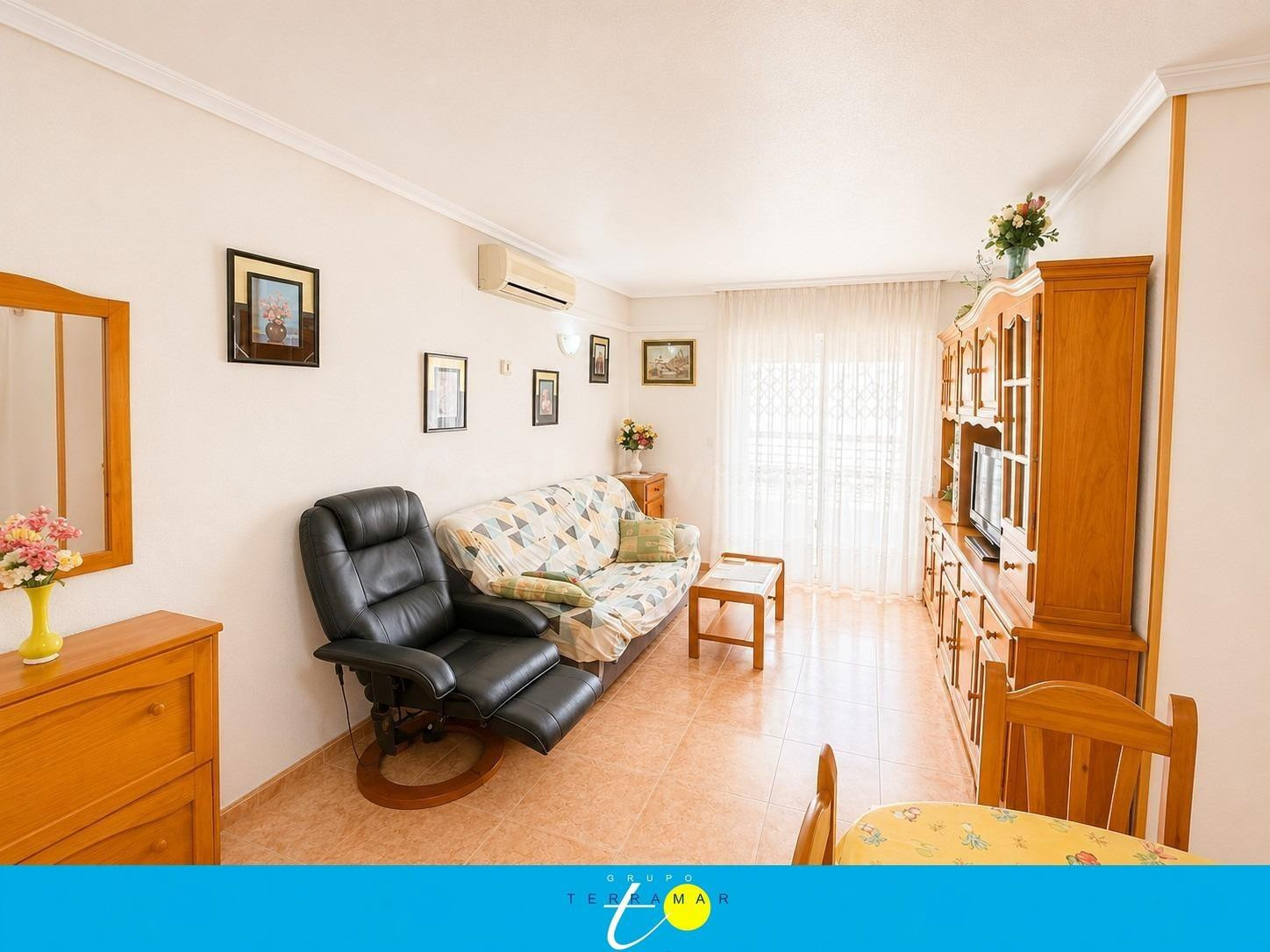 ESTUPENDO APARTAMENTO CON PISCINA COMUNITARIA, IDEAL PARA VI - foto 3
