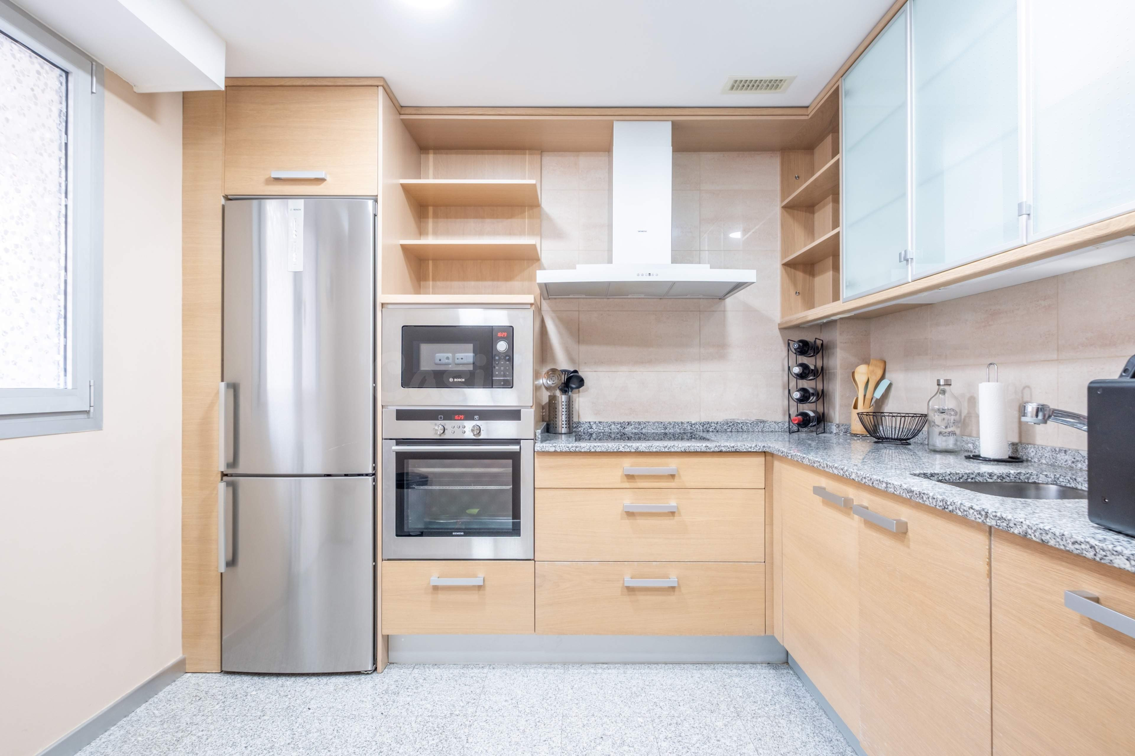 Exclusivo Apartamento en Plaza de España: Lujo, Vistas al Pi - foto 3