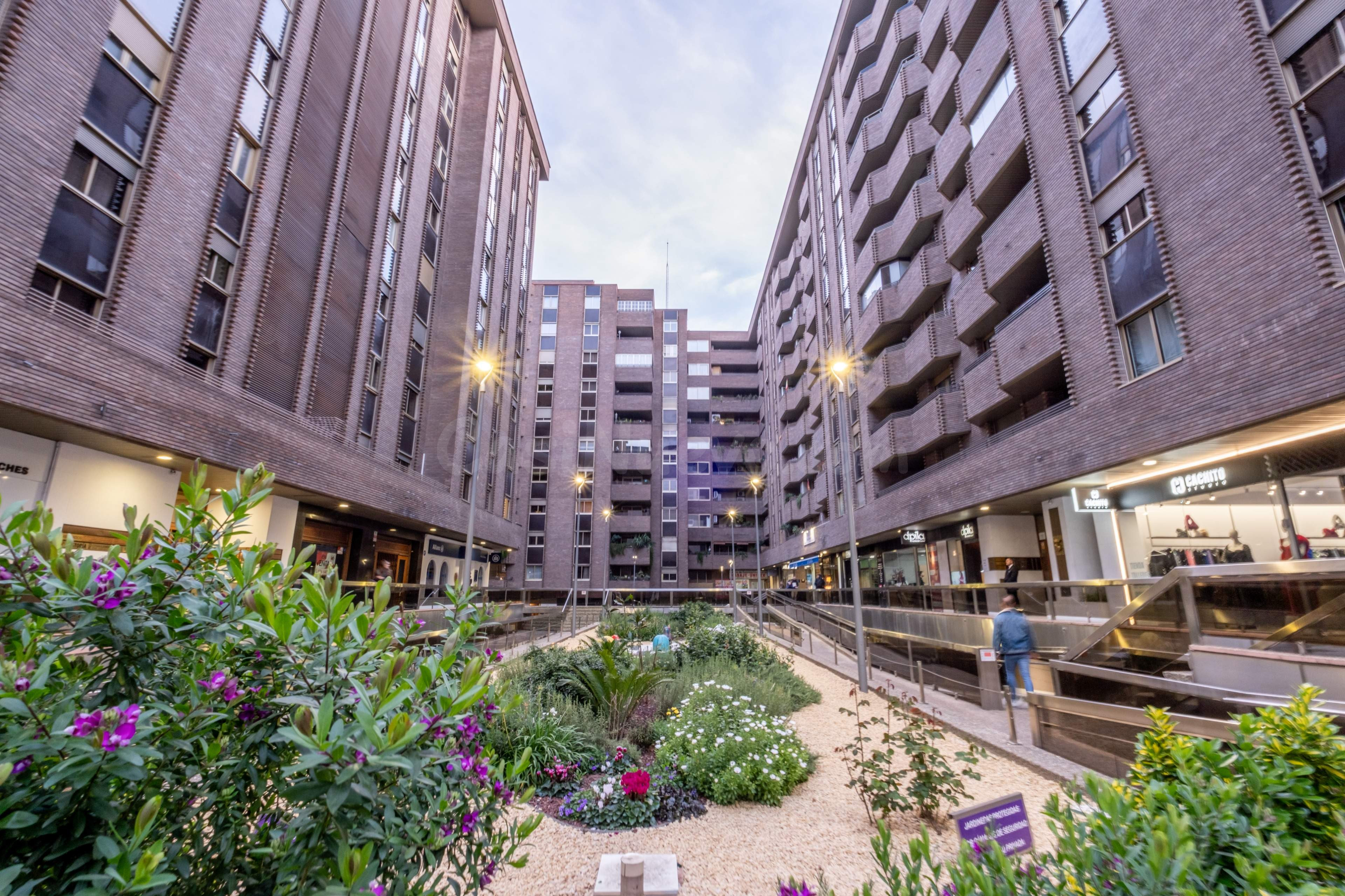 ¿Vivir en el corazón de Zaragoza con el silencio de un oasis