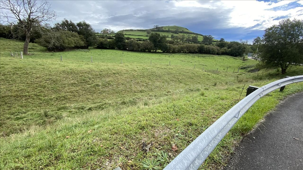 Piso 1530m² en venta - Costa de cantabria - foto 3