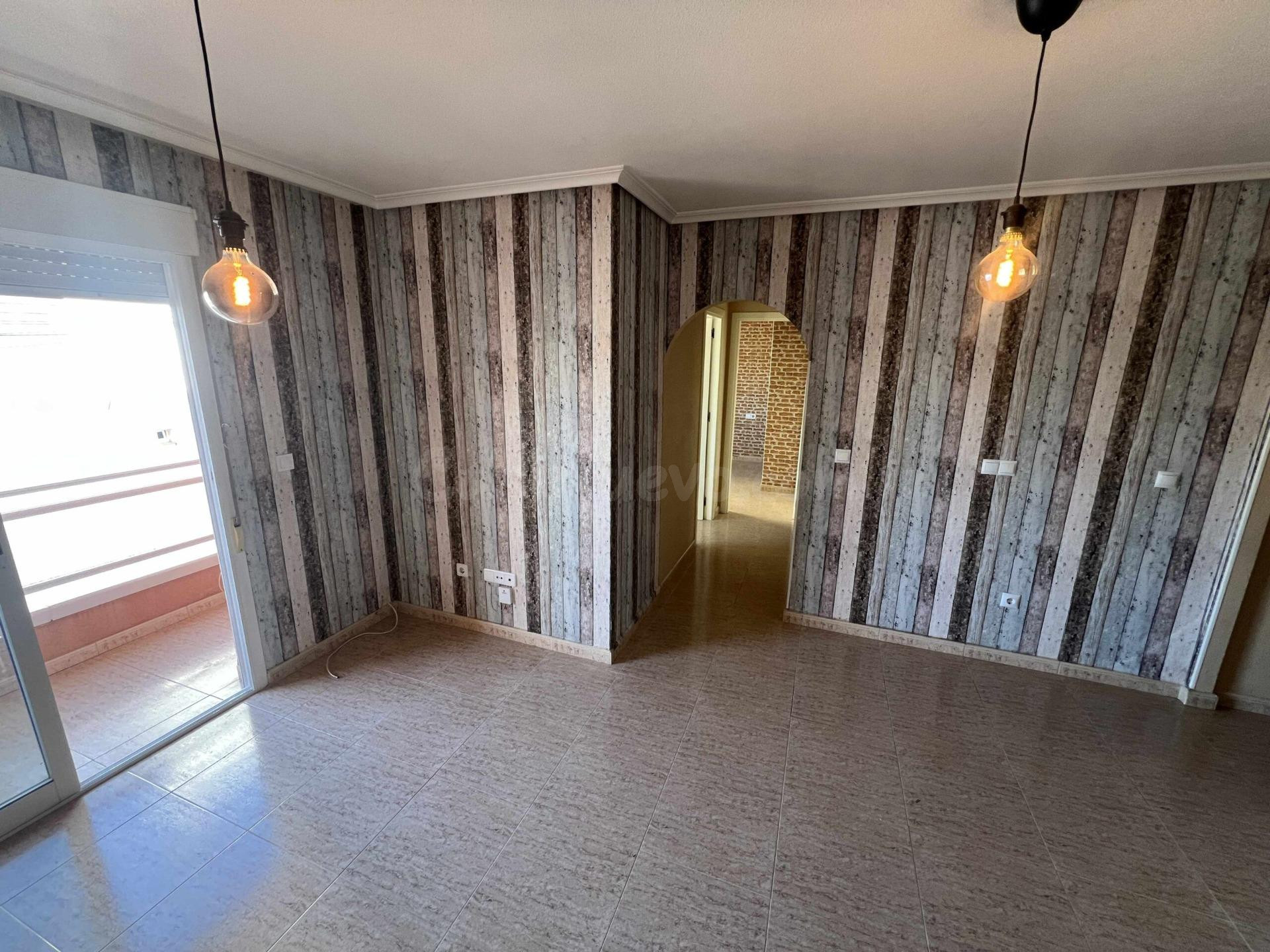 FABULOSO APARTAMENTO A UNOS PASOS DEL CENTRO, IDEAL PARA VIV - foto 2