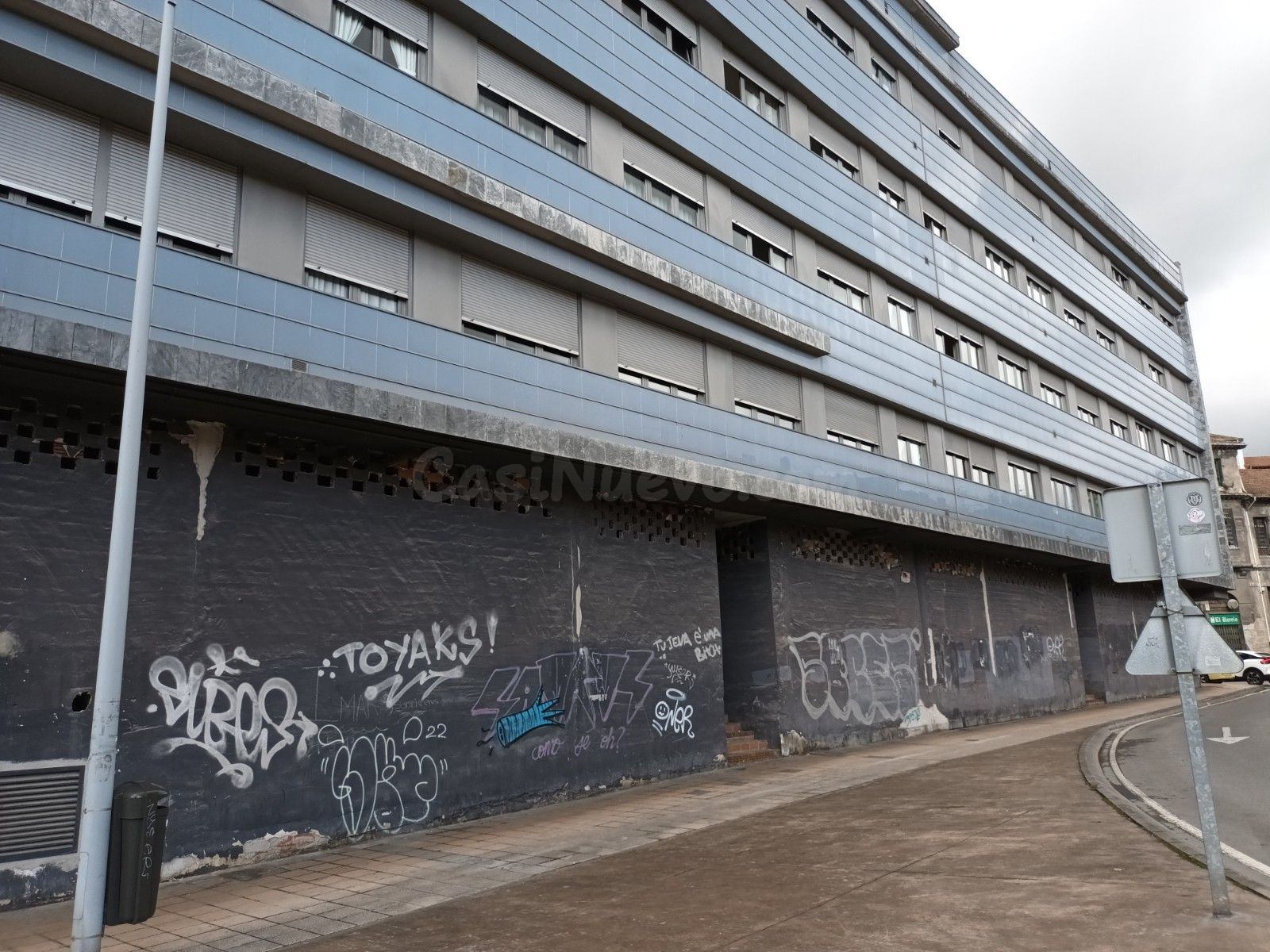 Local comercial 475m² en venta - La Felguera