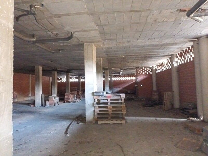 Local comercial 475m² en venta - La Felguera - foto 3
