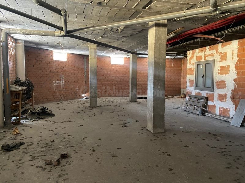 Local comercial 663m² en venta - La Felguera - foto 5