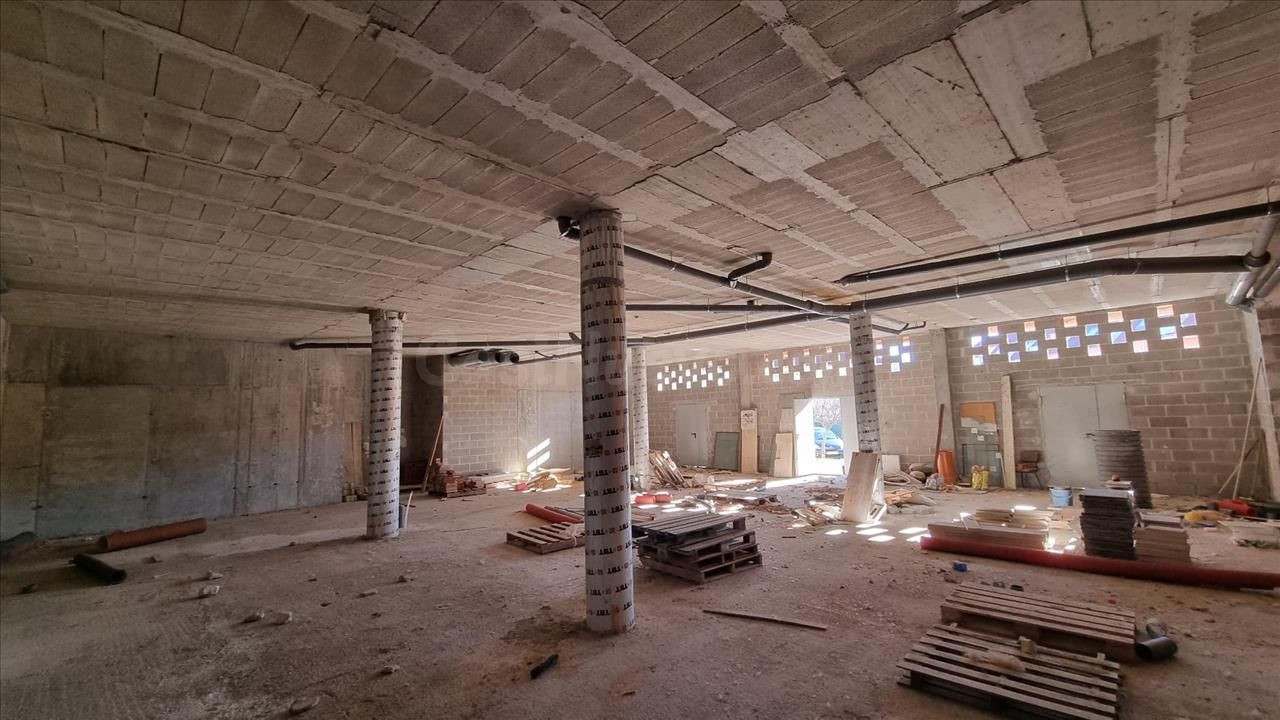 Local comercial 264m² en venta - Vioño - foto 5