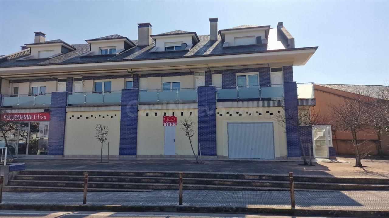 Local comercial 132m² en venta - Mortera - foto 2