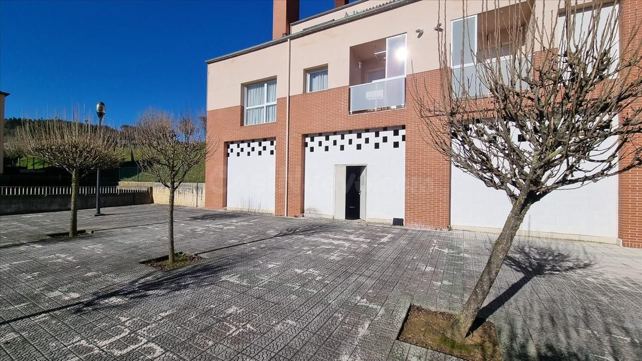 Local comercial 260m² en venta - Vioño - foto 2