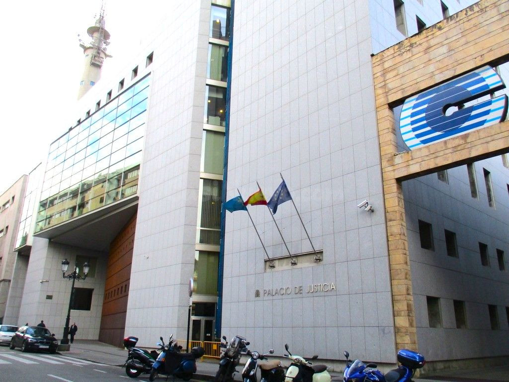 Oficina 69m² en venta - Oviedo - foto 3